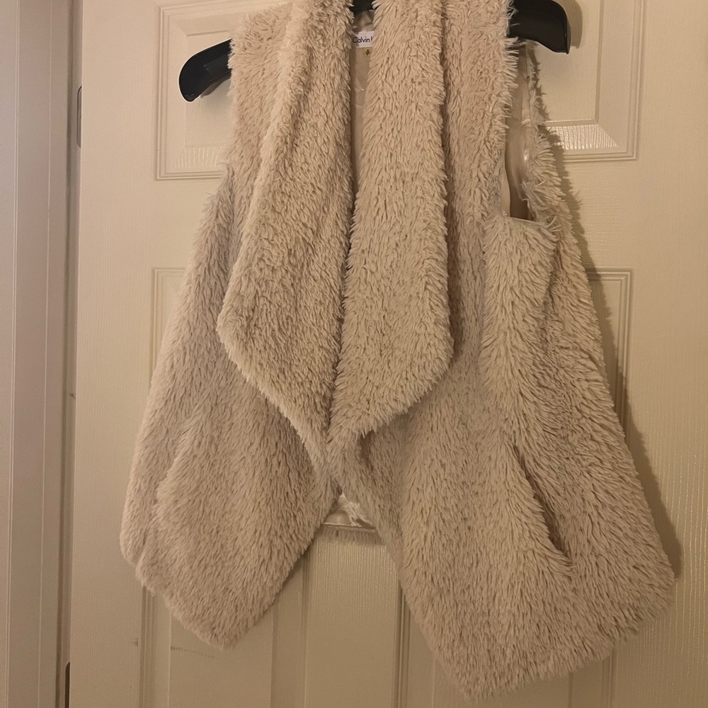 Cozy Cream Faux Fur Vest